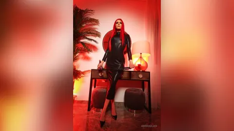 AmbraBlair — Worship my long leg$