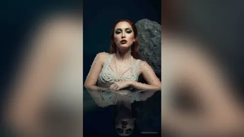 IngridRedway — A mermaid that takes your breath away