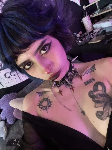 Ethlox_xxx — Streamate Photos