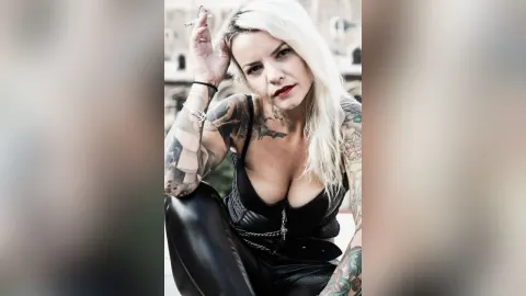 VanessaOdette — Your Every Desire