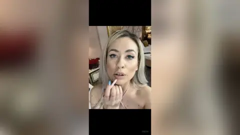 Evelyn — Bathroom scenes