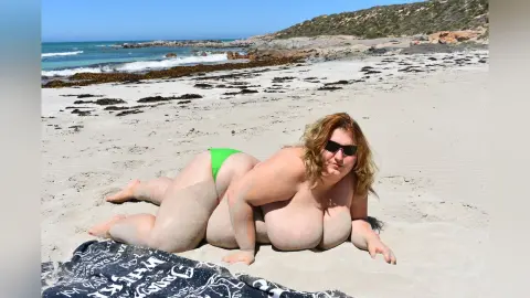 GinnyBay — Beach body