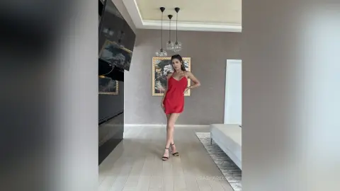 SashaReese — Shades of Red