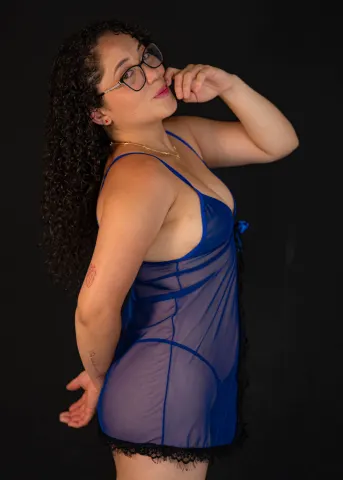 IsaVega77 — Streamate Photos