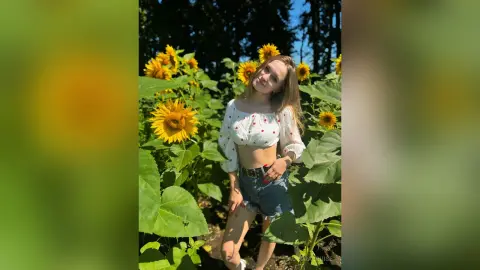 AuroraCruise — Sunflowers