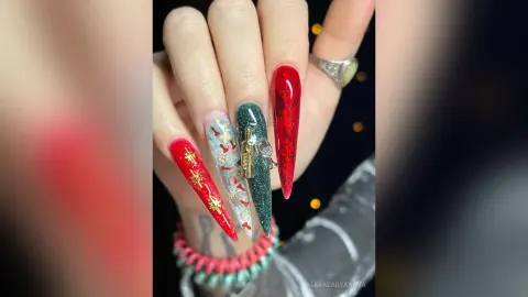 AlexaZaryanova — Nails
