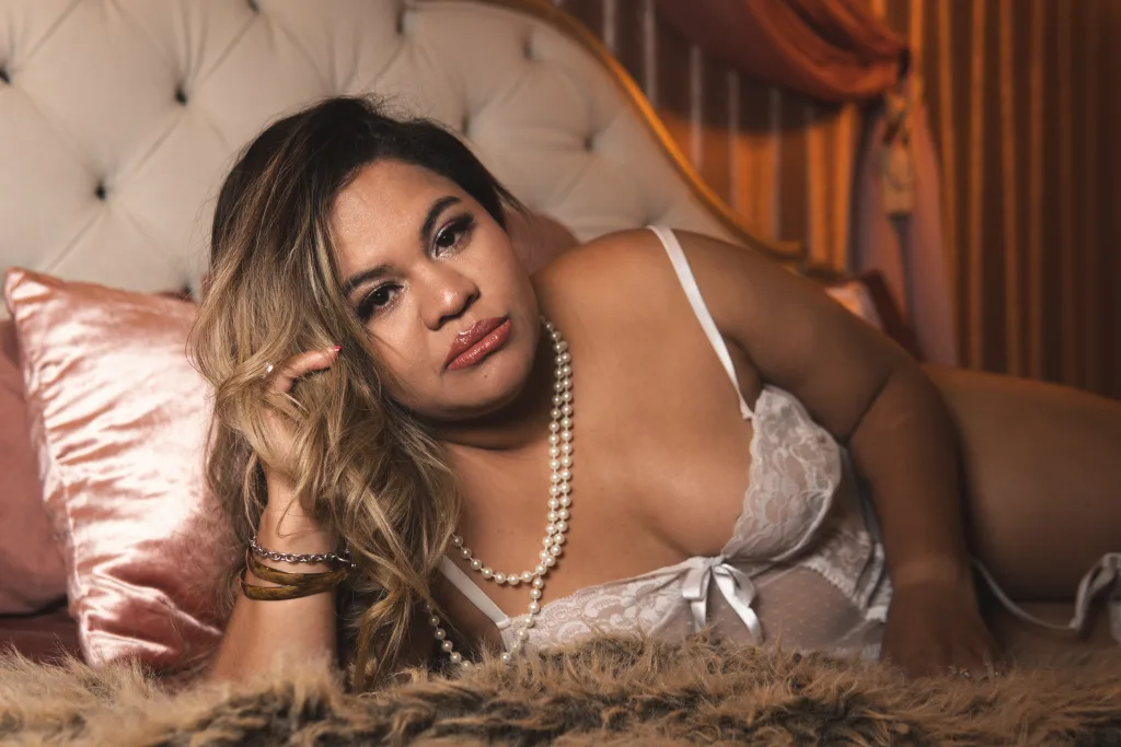 IvyStarlight — Streamate Photos