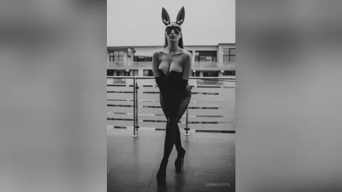 Carine — Mysterious and fashion