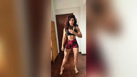 LisaBonna — #FitGirl Elegant &amp; Yoga Flex