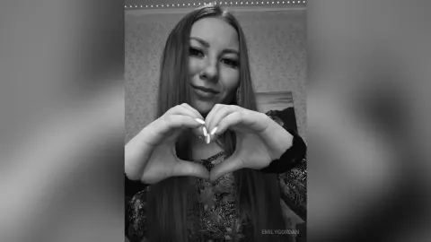 EmilyGordan — Natural Beauty
