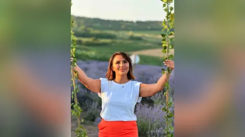 EmmaNancy — A Day in Nature❤️
