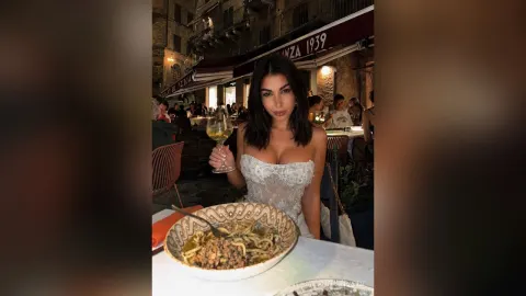 NayaJoyce — Italy