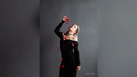 LanaBowie — black &amp; rose