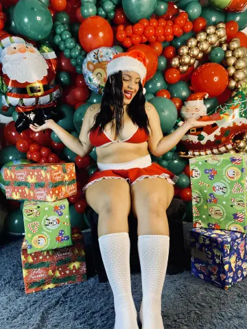 Violethrousse — Streamate Photos