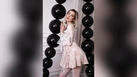 NesollaMaison — cutie Nesolla