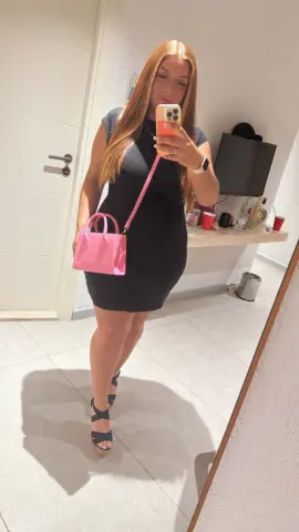 CurvyNatalieX — Streamate Photos