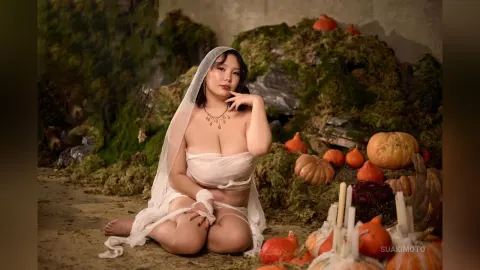 SuaKimoto — 🎃