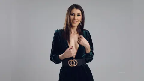 LaraAdler — Sweet Velvet