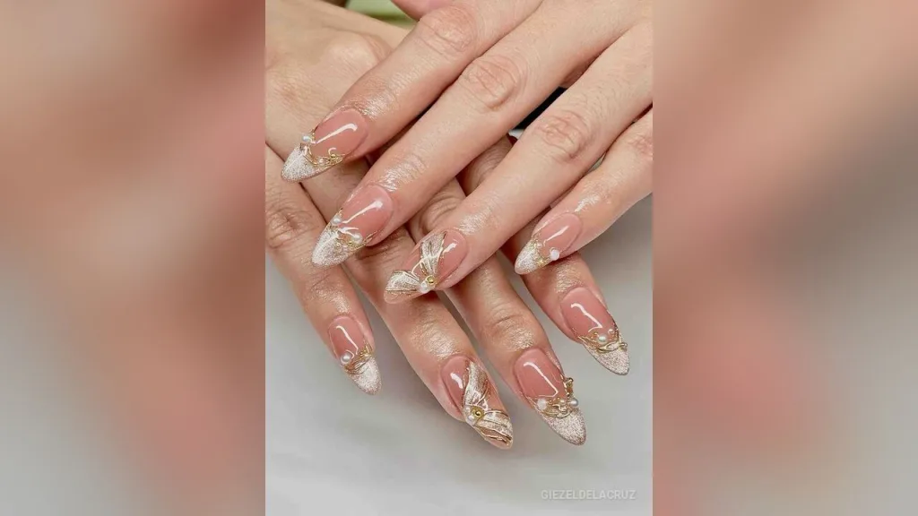 GiezelDelacruz — Lick