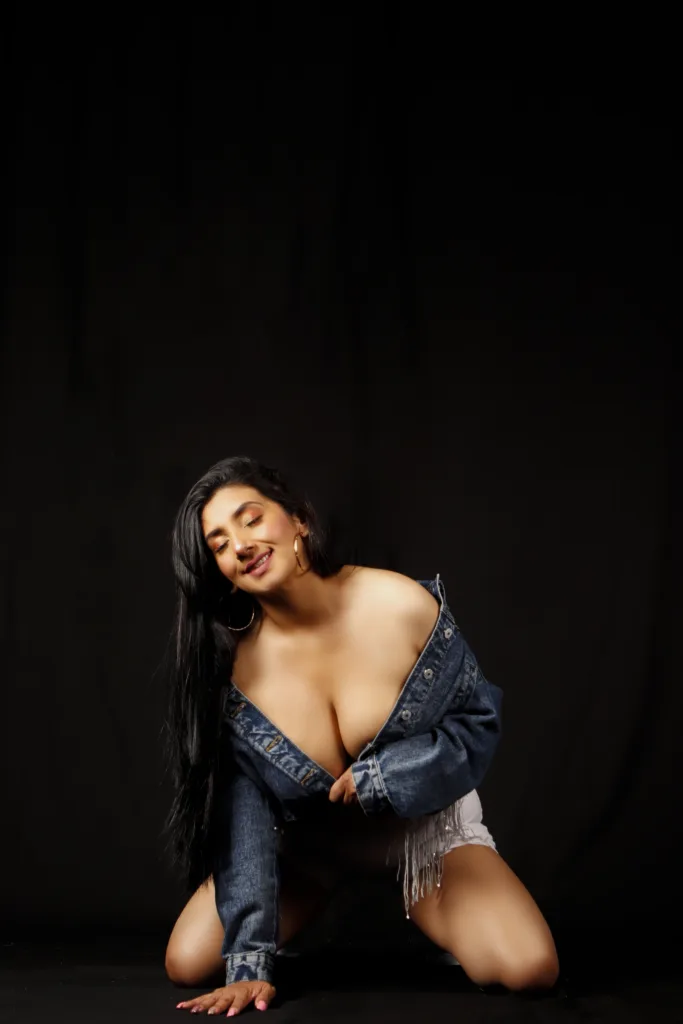 SalmaValentte — Streamate Photos