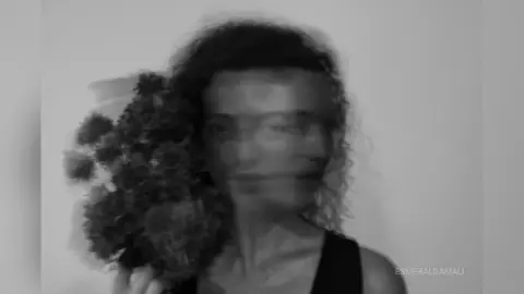 EsmeraldaMali — Art face movement