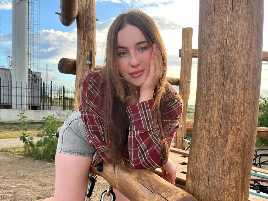 LisaAmore — live cam