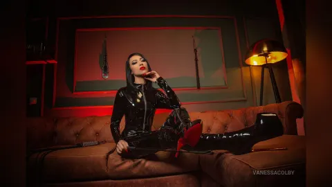 VanessaColby — Indulge in secrecy, join me