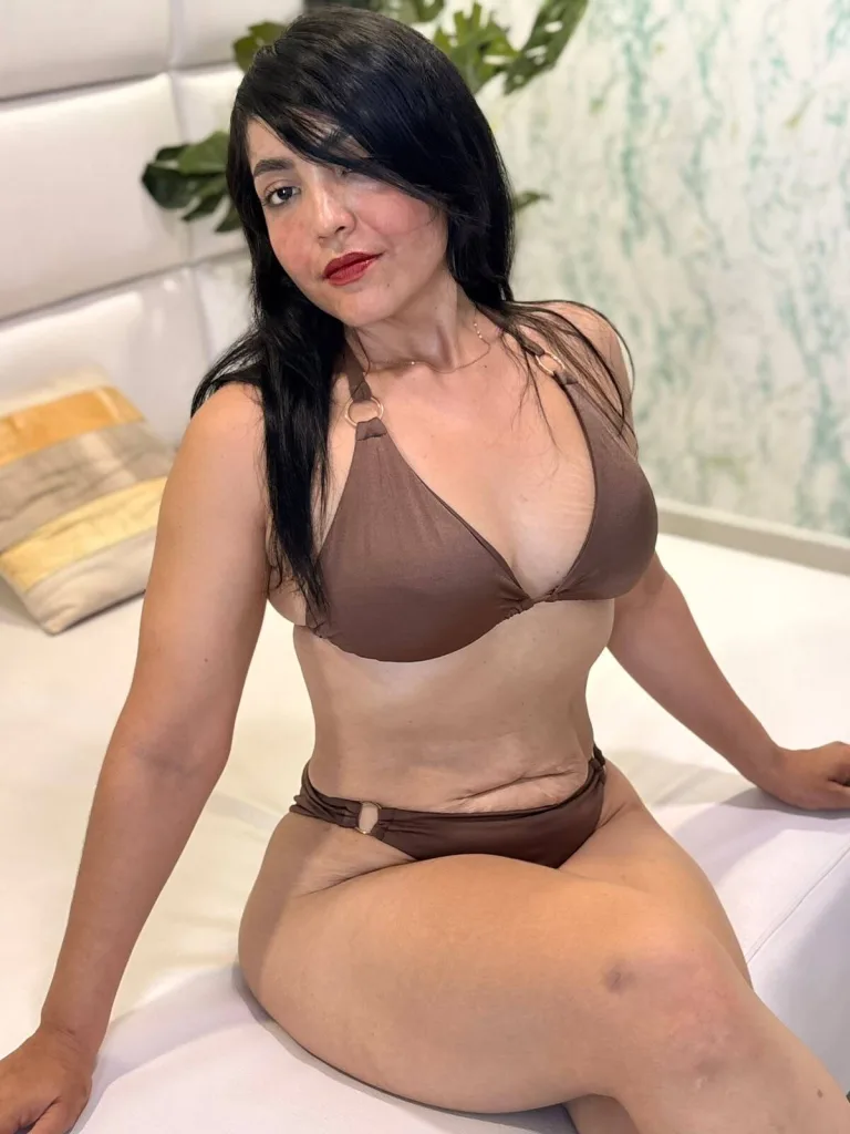 CammilaPerez — Streamate Photos