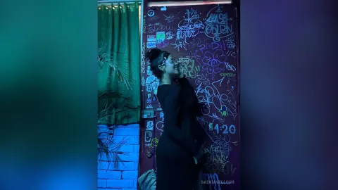 SaskiaVellour — Urban girl