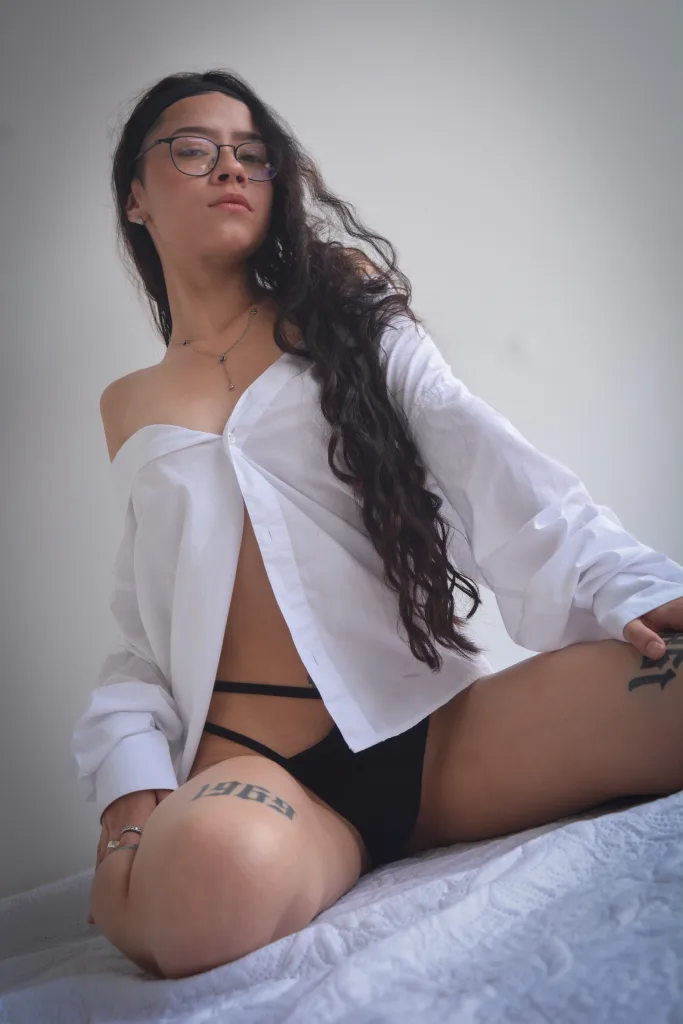 AnnyNovak — Streamate Photos