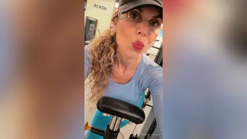 AmberParcker — Gym 🤯🥵🔥