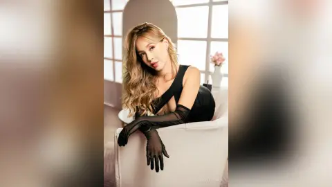 JessyCusack — sexy in black 🖤