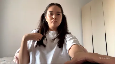 GiuliaXan — :)
