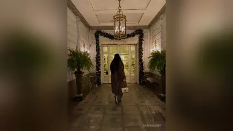 DaphneAver — Back to the room service