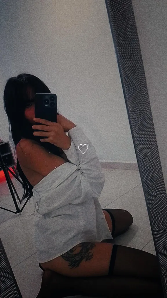 Channeel_77 — Streamate Photos