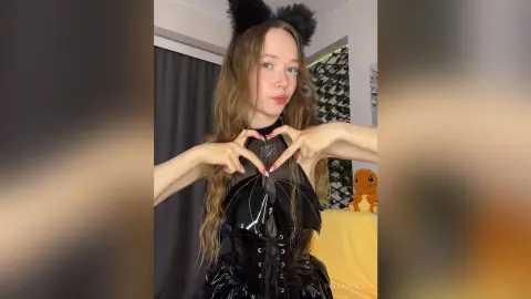 PollyPower — dark bat wings of desire 🦇🔥