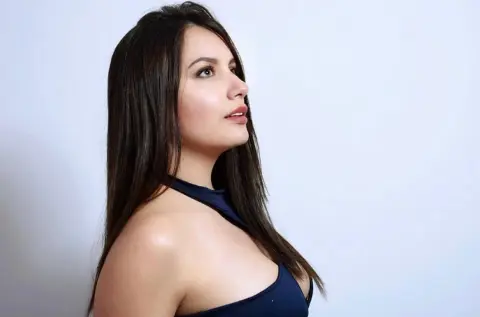 AlinaSotto — Streamate Photos