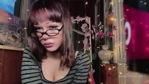 RonnaSchaller — hot