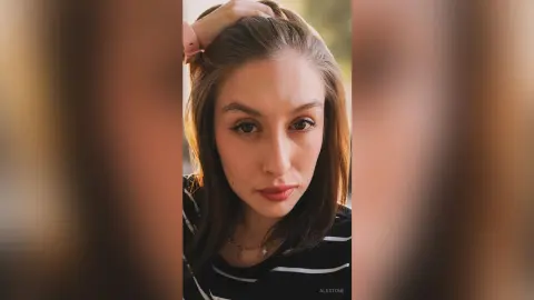 AleStone — Alejandra 