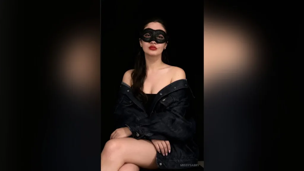 MissySabry — Masked mistress