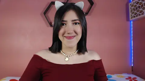 AuroraShyrzt — Streamate Photos