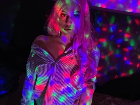 Lizza Sweet cam model