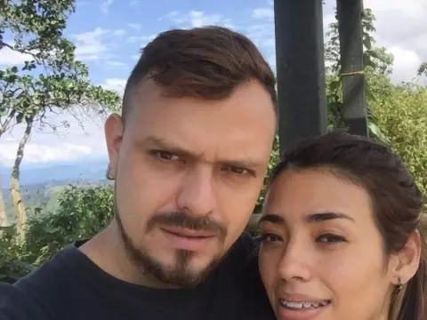 Hanna & Harrison — Flirt4Free Photos