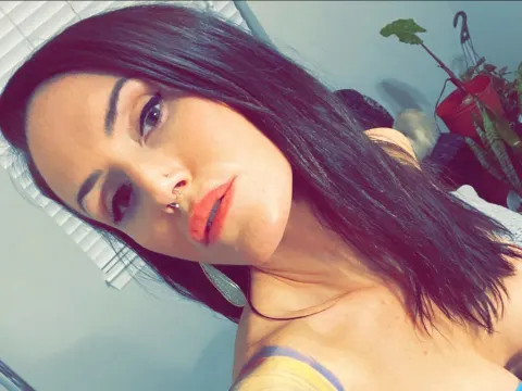 Yenna Yoga cam model