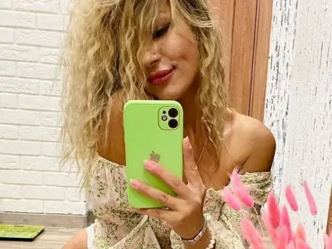 Ella Magic — Flirt4Free Photos