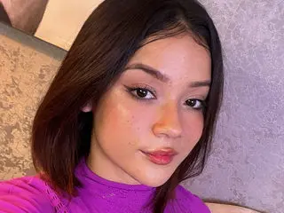 Lucia Saanvi cam model