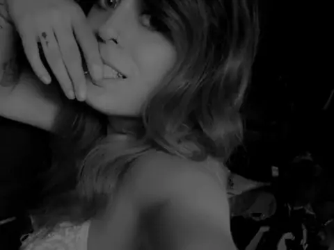 Veronica Lyric — Flirt4Free Photos