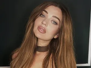 Olivia Dawis cam model