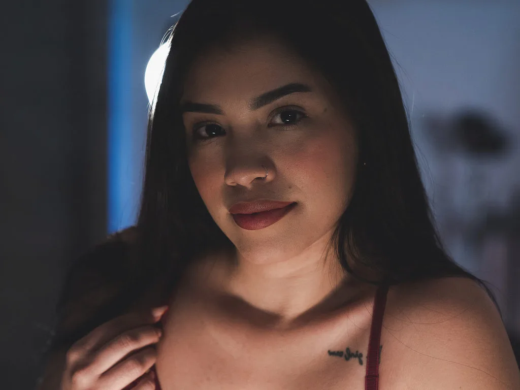 Valentina Bravo — Flirt4Free Photos