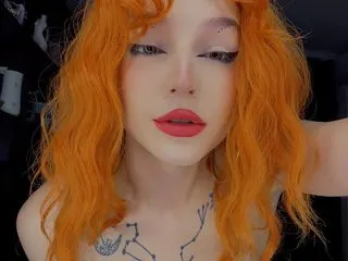 Nikita Pearl cam model